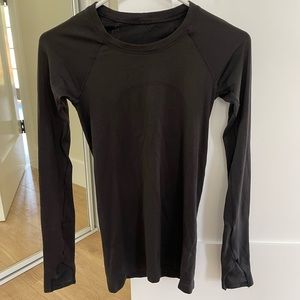 Women’s Lululemon Swiftly Tech 2.0 Long Sleeve